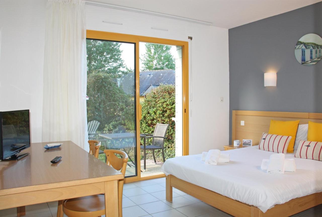 Azureva Tregunc Hotel Bagian luar foto